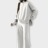 Ajatu elegantsi ja mugava komplekt