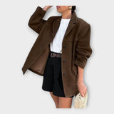 Elegantne bleiser ajatu stiiliga