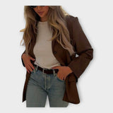 Elegantne bleiser ajatu stiiliga