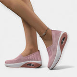 Kergelt kantavad kuningad