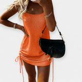 Varrukateta kootud kleit lipsuga