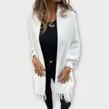 Kootud narmastega mantel