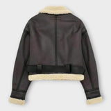 Lühike nahktagi karusnaha ja vööga