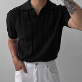 Baltasar — ​​Поло из фактурного трикотажа, сочетающее в себе классические традиции и вневременную элегантность.