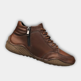 MEESTE TUGEVAHEDAL KUMMIST SAAPAD