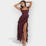 Kleit lõhiku ja volangidega