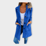 Villane mantel elegantse kinnitusega