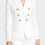 Klassikalise lõikega bleiser